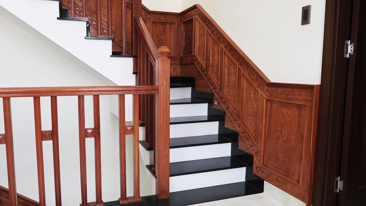 LAMRI GỖ TỰ NHIÊN ỐP CHÂN TƯỜNG