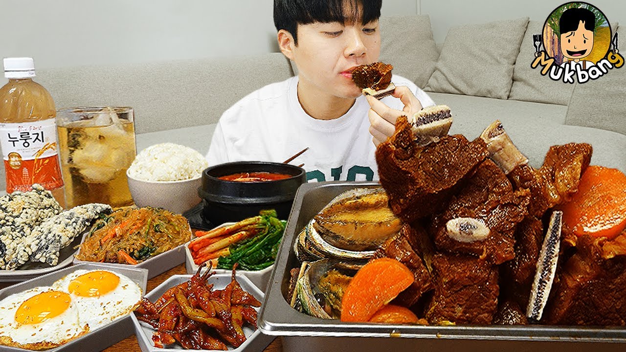 ASMR MUKBANG Тёнчжан Ччигэ Тушеные ГИГАНТСКИЕ говяжьи ребрышки корейская домашняя еда принимать пищу