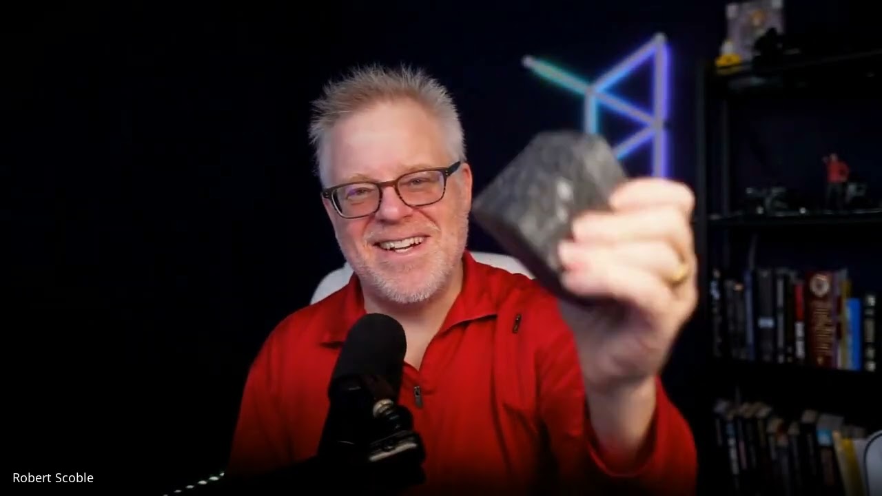 #41: A look at the Merge cube (augmented reality for education)