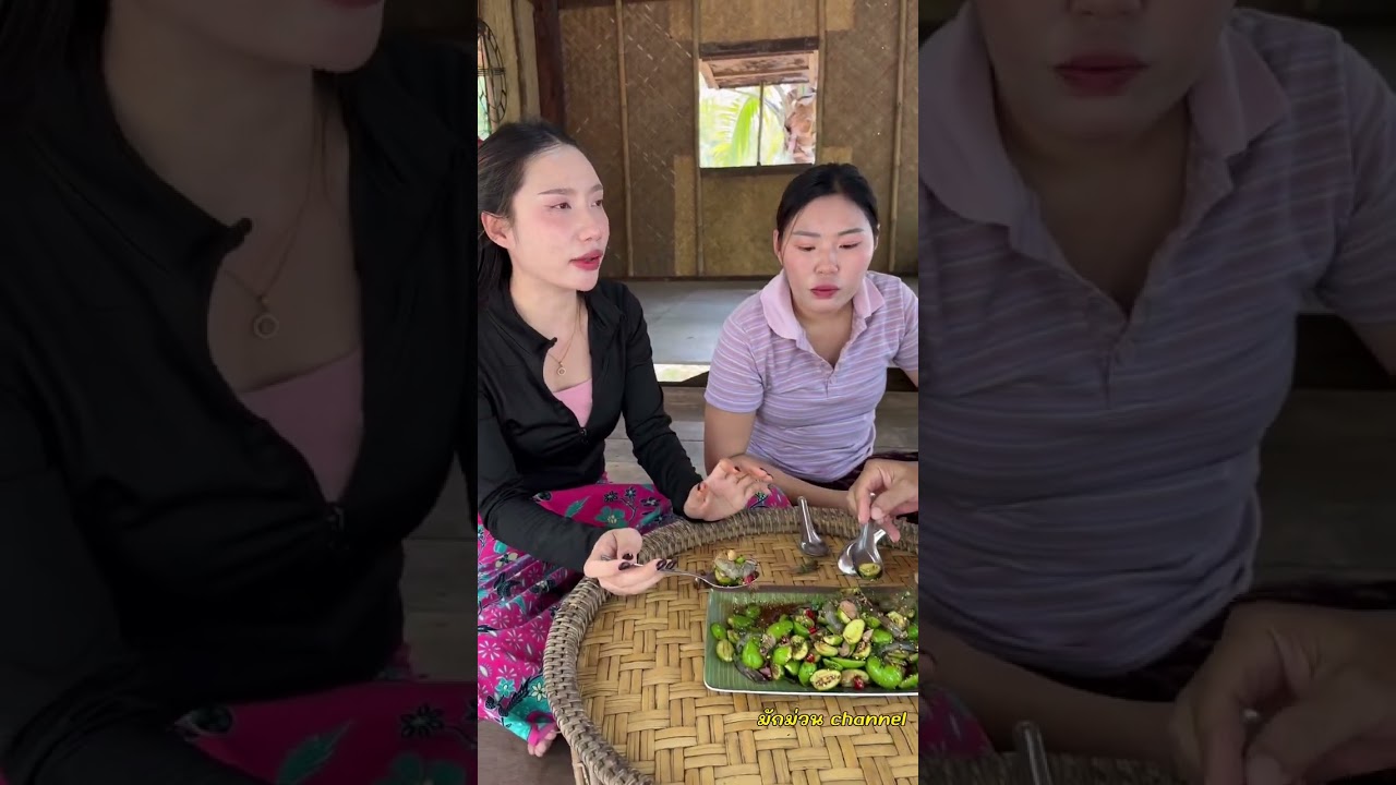 ยำมะม่วงกุ้งสด