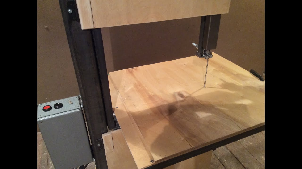 ЛЕНТОЧНАЯ ПИЛА своими руками (BANDSAW build part 1). Часть 1