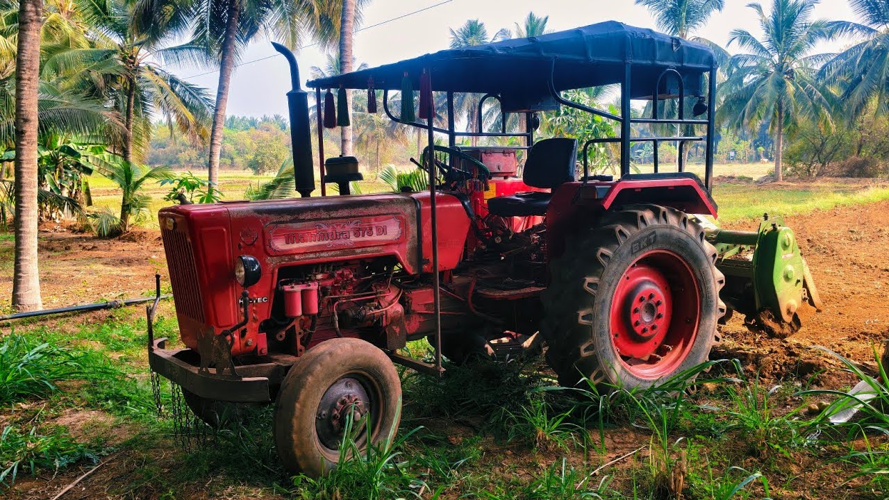 Mahindra 575 di tractor goes to cultivator performance in farmland filed @Mohantractorslife 