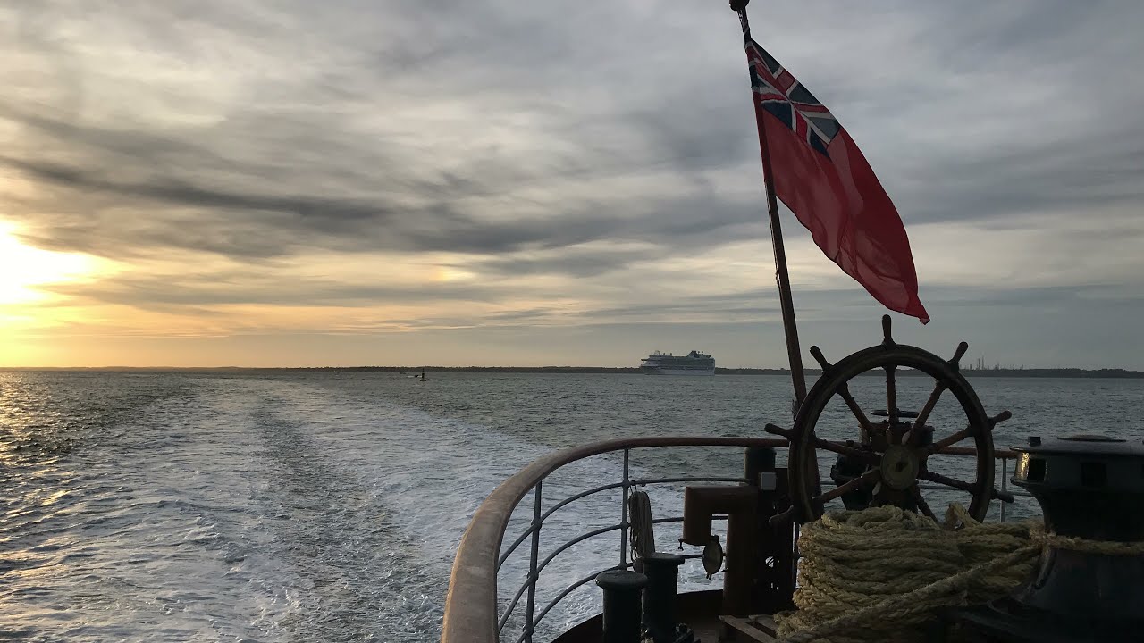 Paddle Steamer Waverley - Sailing round the Isle of Wight on Saturday 15th September 2018.