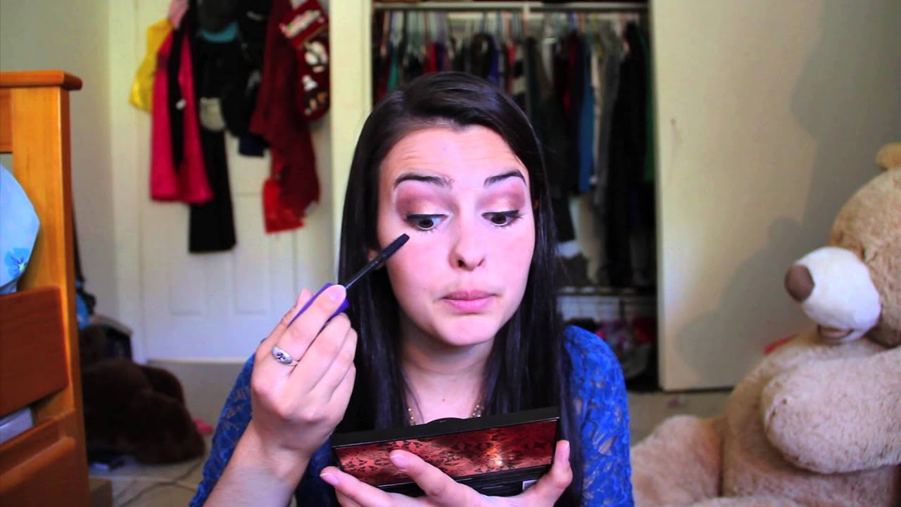Golden Bronze Makeup Tutorial (Lisa Cimorelli)