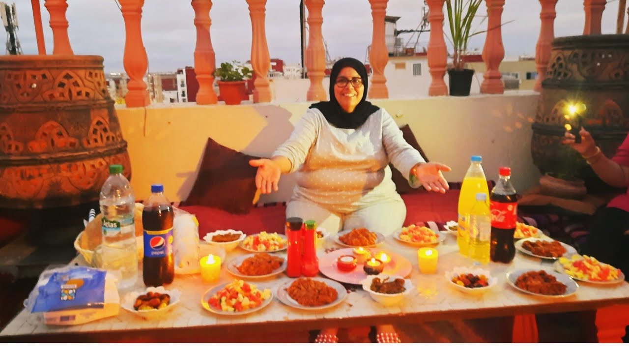 يوم رائع مع لالة جميلة شوفو فين مشينا‼️ و فين تعشينا‼️