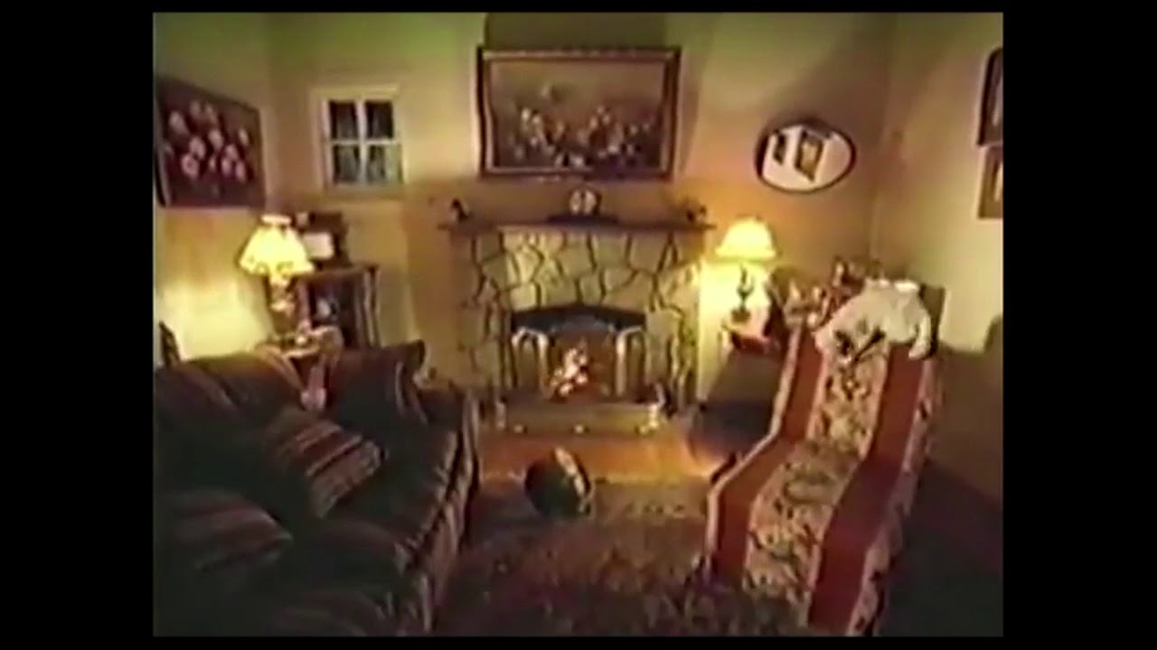 Juan Luis Martinez - La Desaparición de una Familia