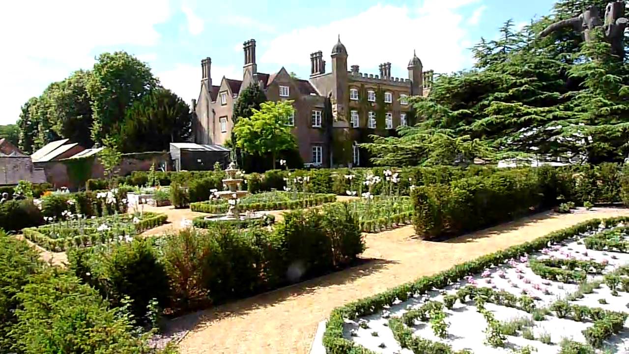formal garden .MOV