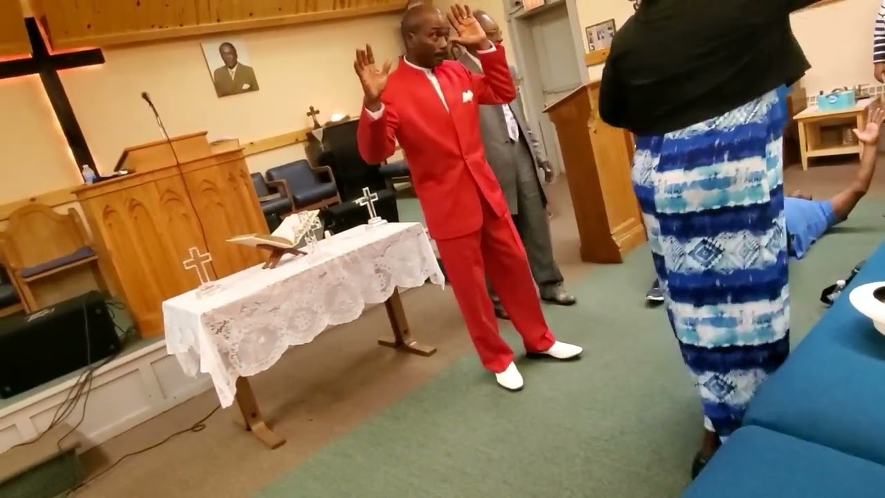 its revival  time with Evangelist J.E. Johnson [part 3]