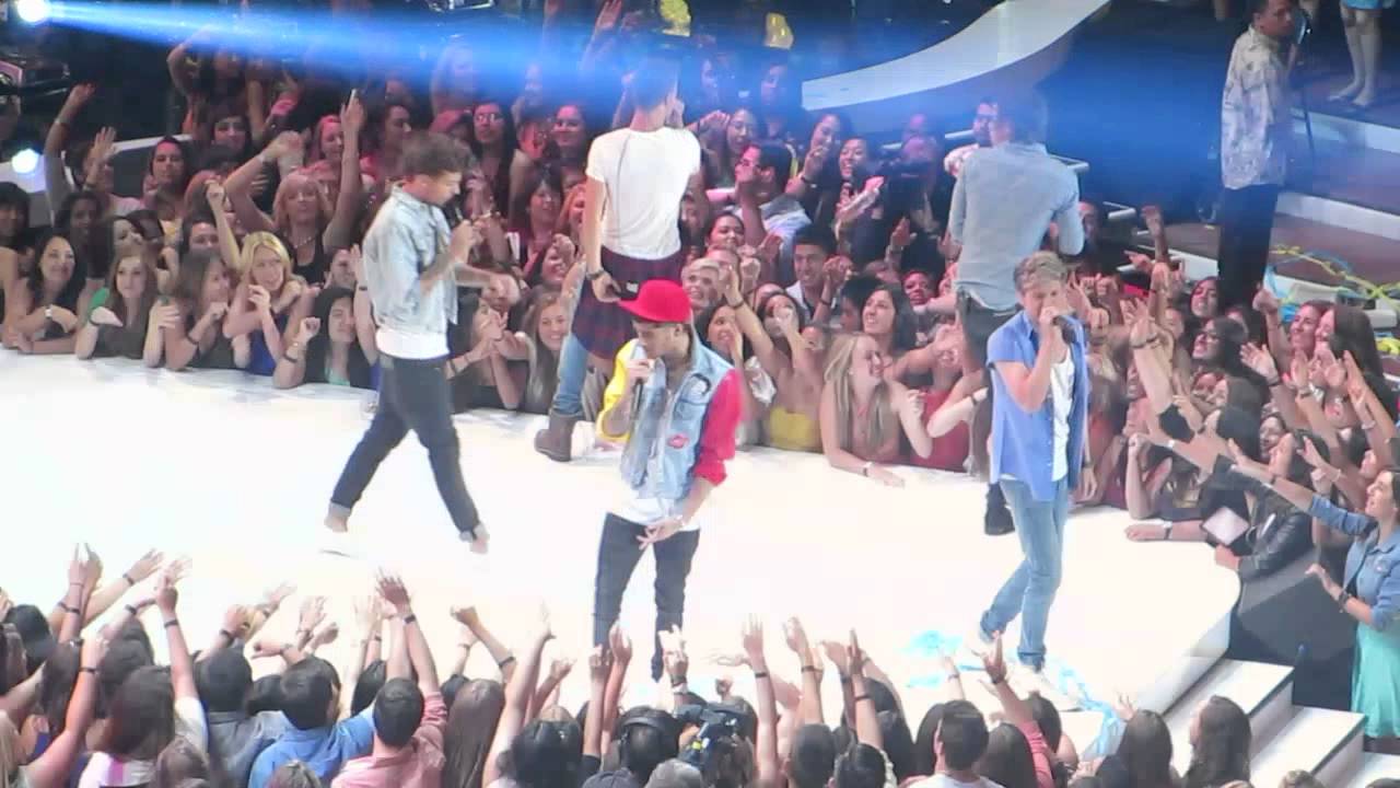 One Direction at Teen Choice Award 2013