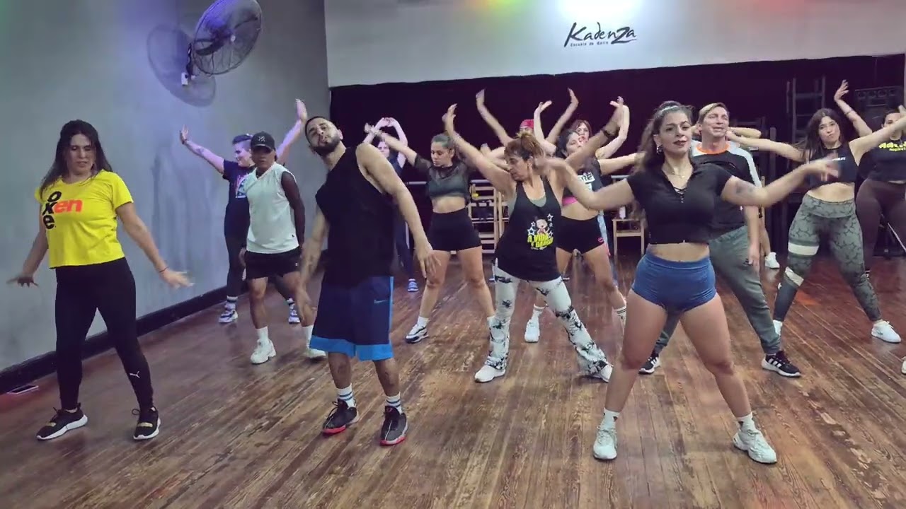 TUA EX E UMA DELICIA / FIT DANCE