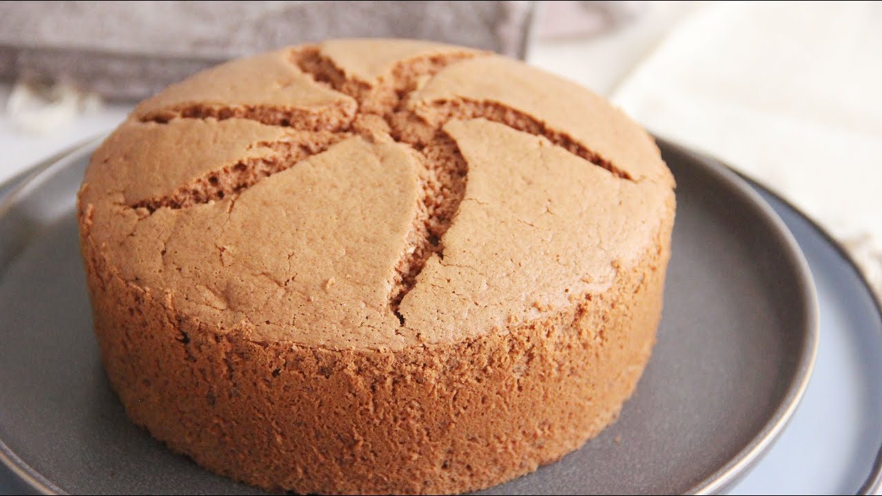 Chocolate Cake 巧克力蛋糕 | Apron