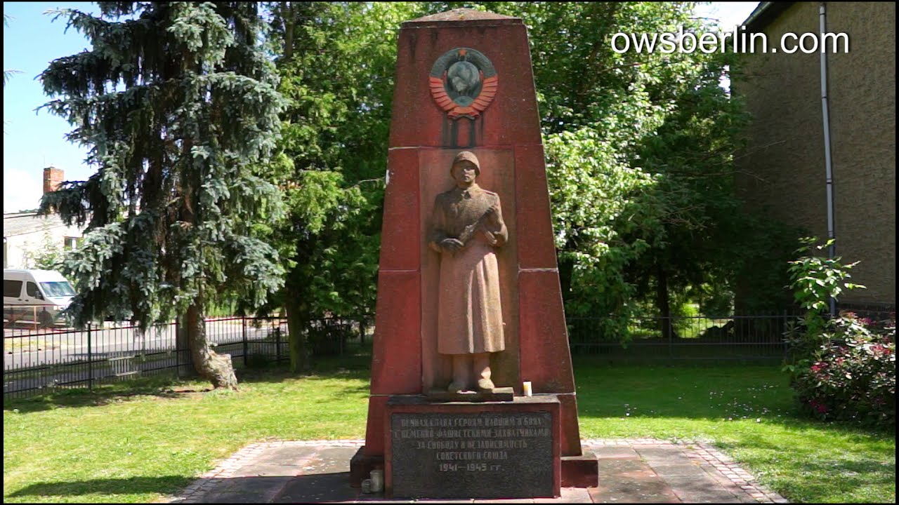 Sowjetischer Ehrenfriedhof (OT Küstrin-Kietz) | Советское воинское захоронение (Кюстрин-Киц)