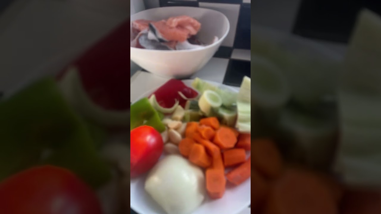 Caldo de cabeza de salm&oacute;n.