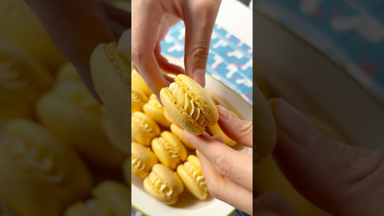 Lemon Macarons 🍋