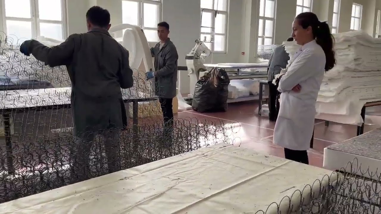 Kayseri Türkiye Tekstil Sanayi İşverenleri Sendikası MTAL, afet bölgesi için yatak üretimi yapıyor