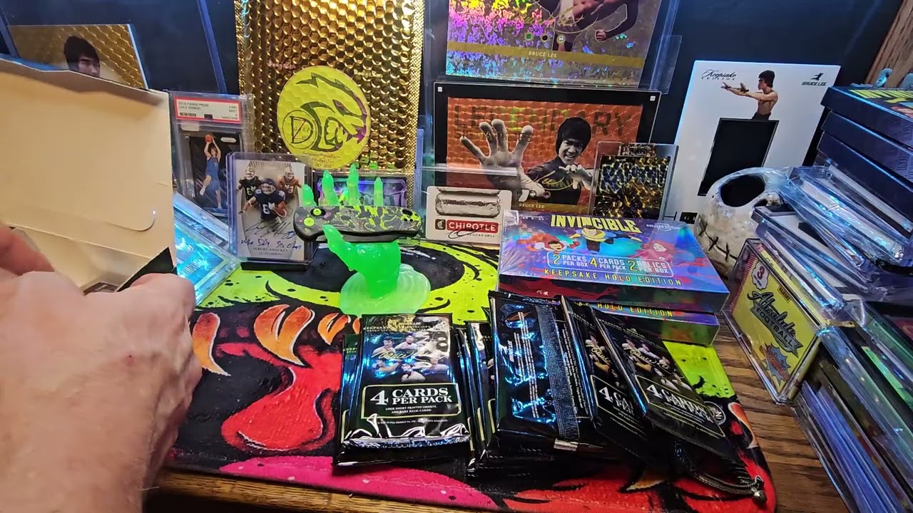 👊🥋Bruce Lee Whole Box Break!👊