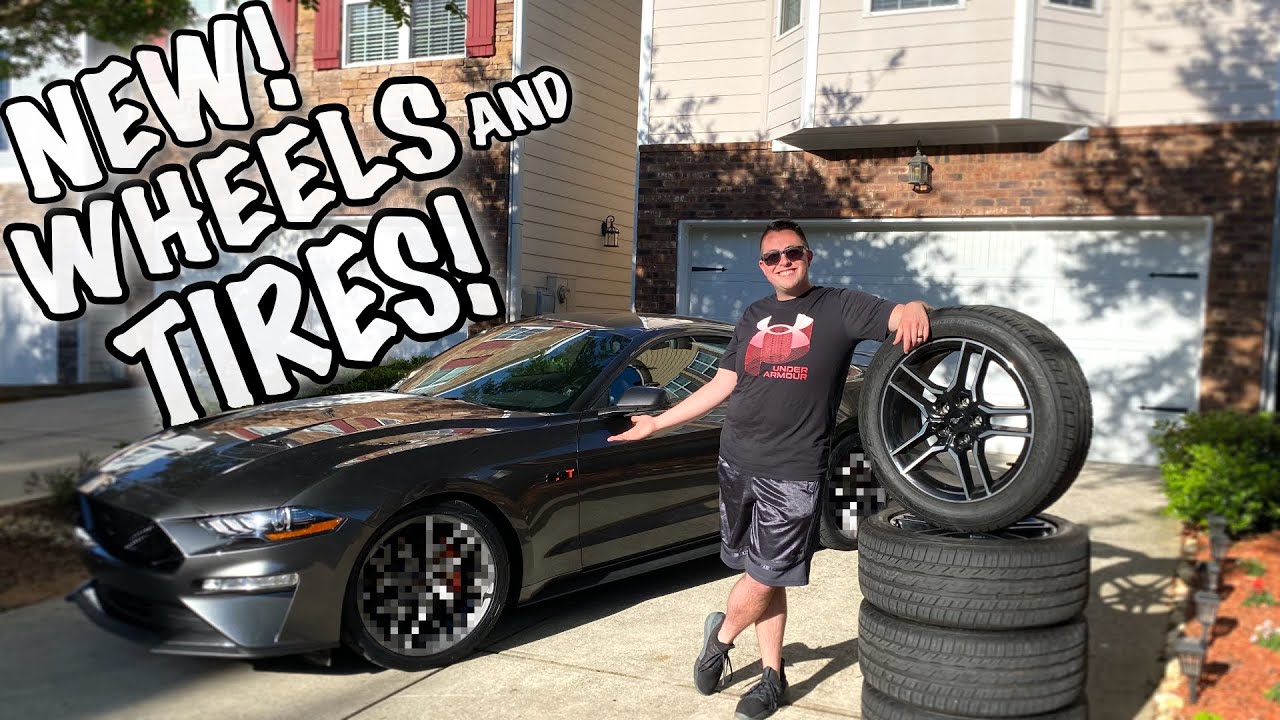 These Wheels And Tires COMPLETELY Change The Look Of The Mustang!! RTR Tech 7s!