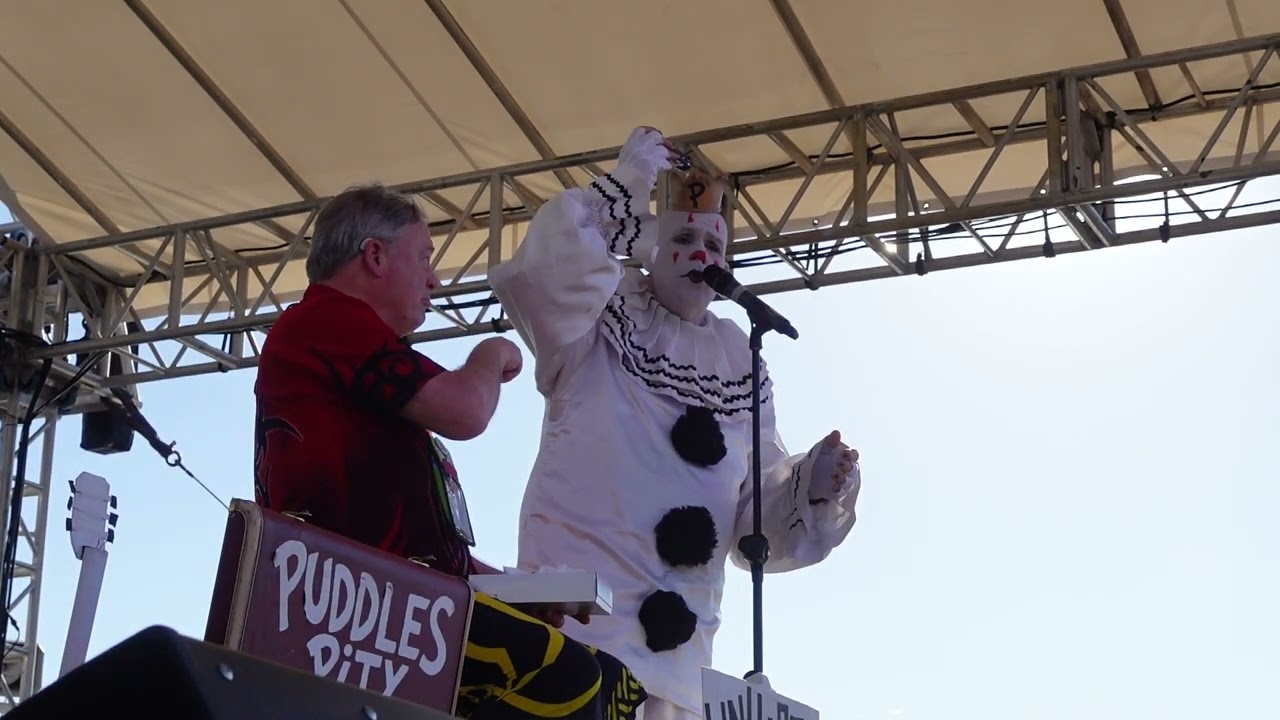 Come Cry With Me — Puddles Pity Party Unhappy Hour on JoCo Cruise 2023