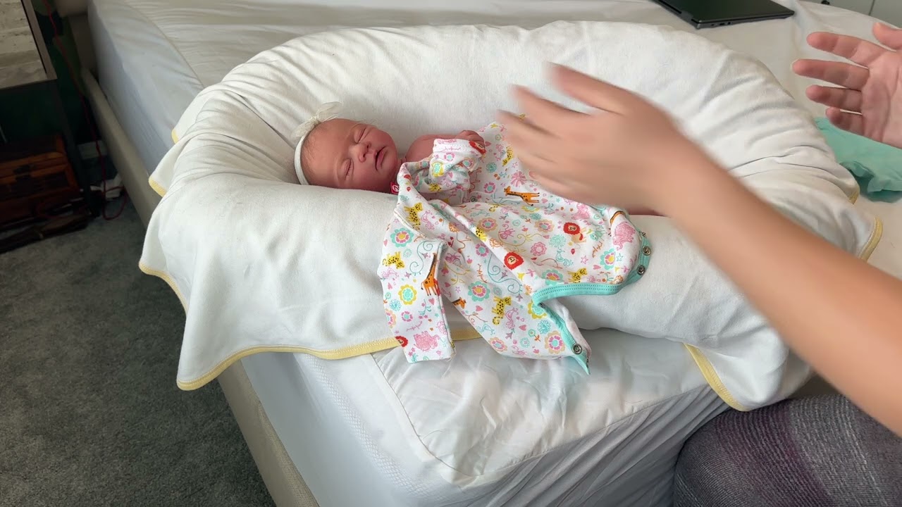 Reborns vs Silicone Dolls - Which is Better?