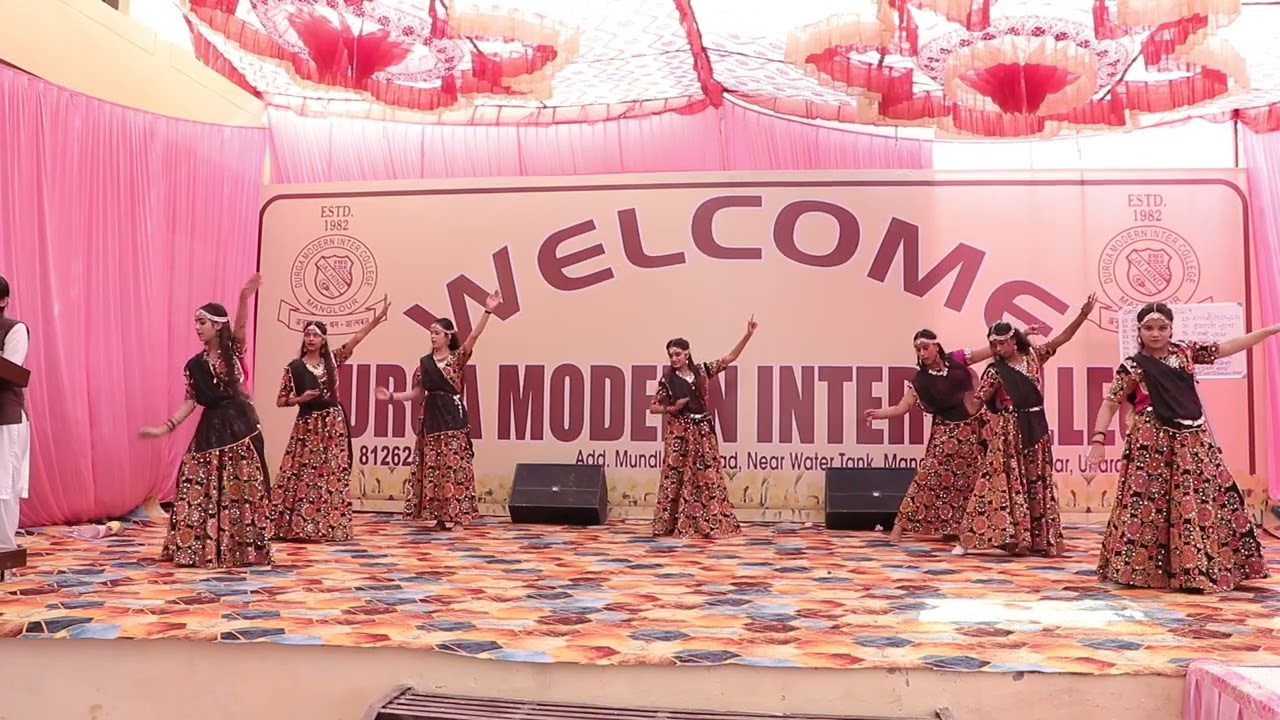 performance ( Nagada Sang Dhol song)