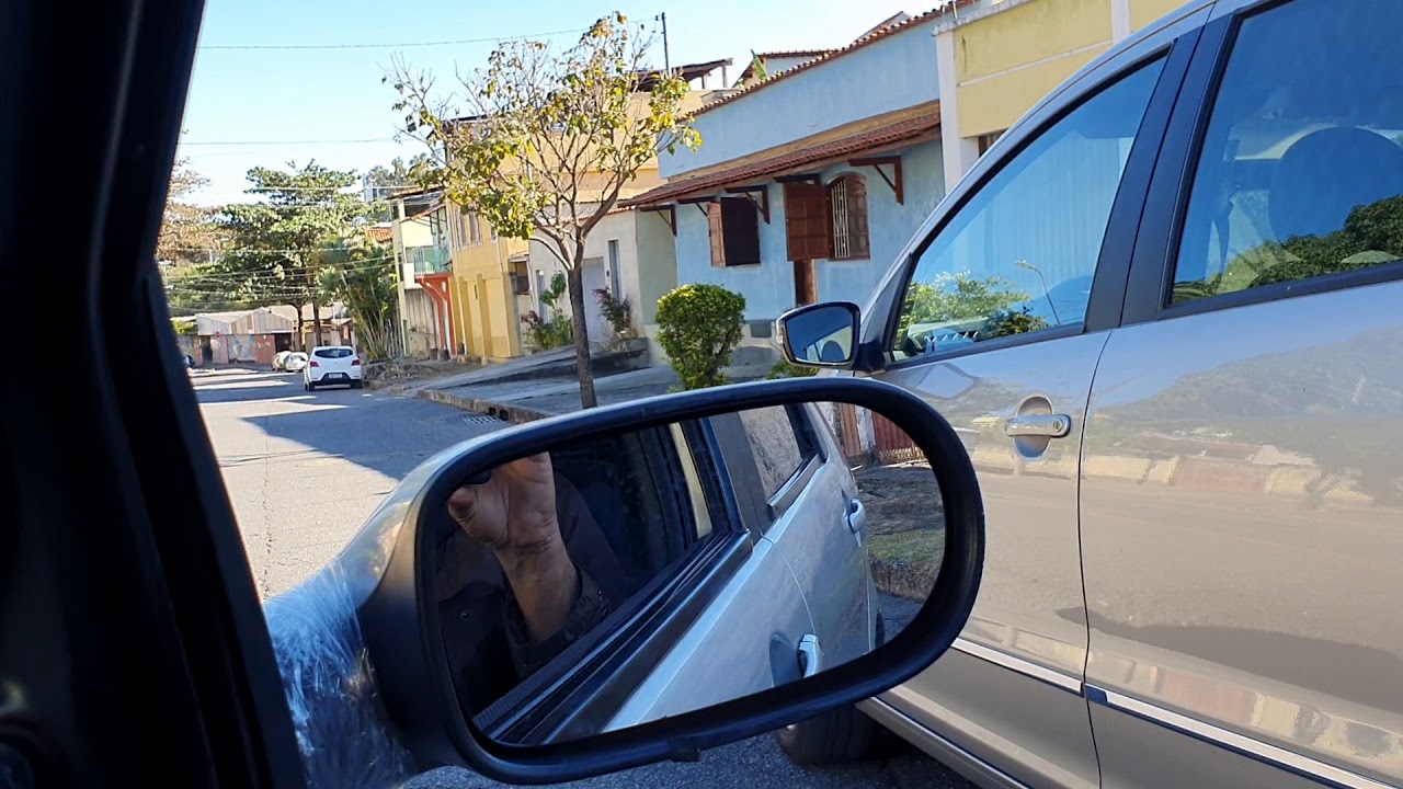 Baliza em carro com direção mecânica! O que muda?