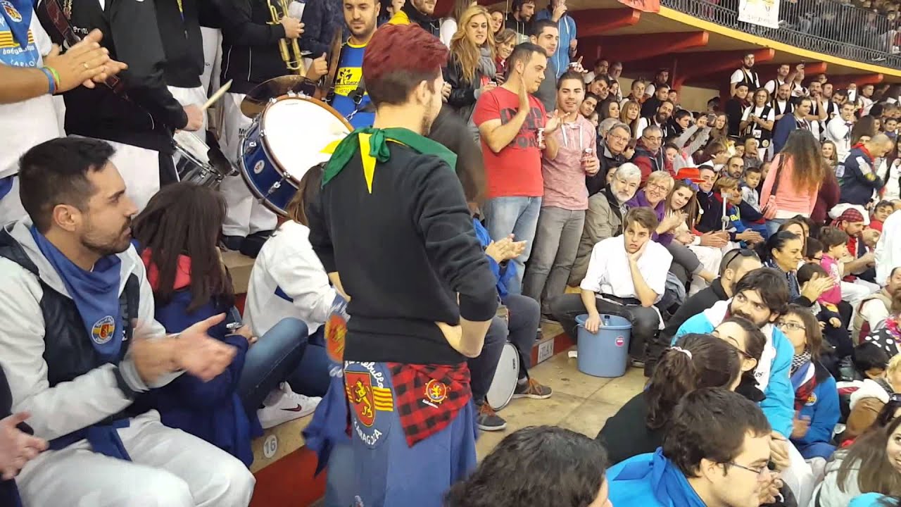 Peña El Rebullo y Txaranga txis-pun 2015