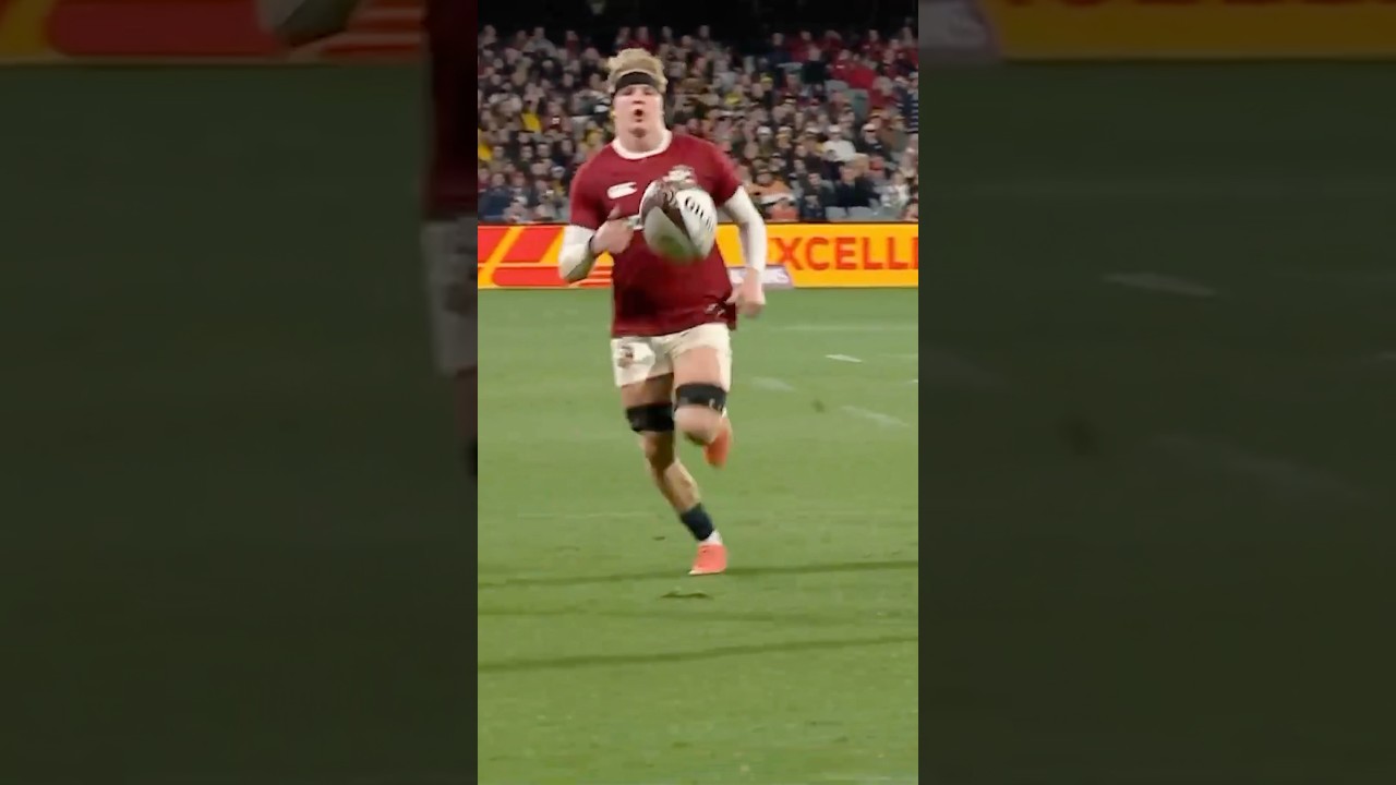 Henry Pollock scores his first try for the ​⁠