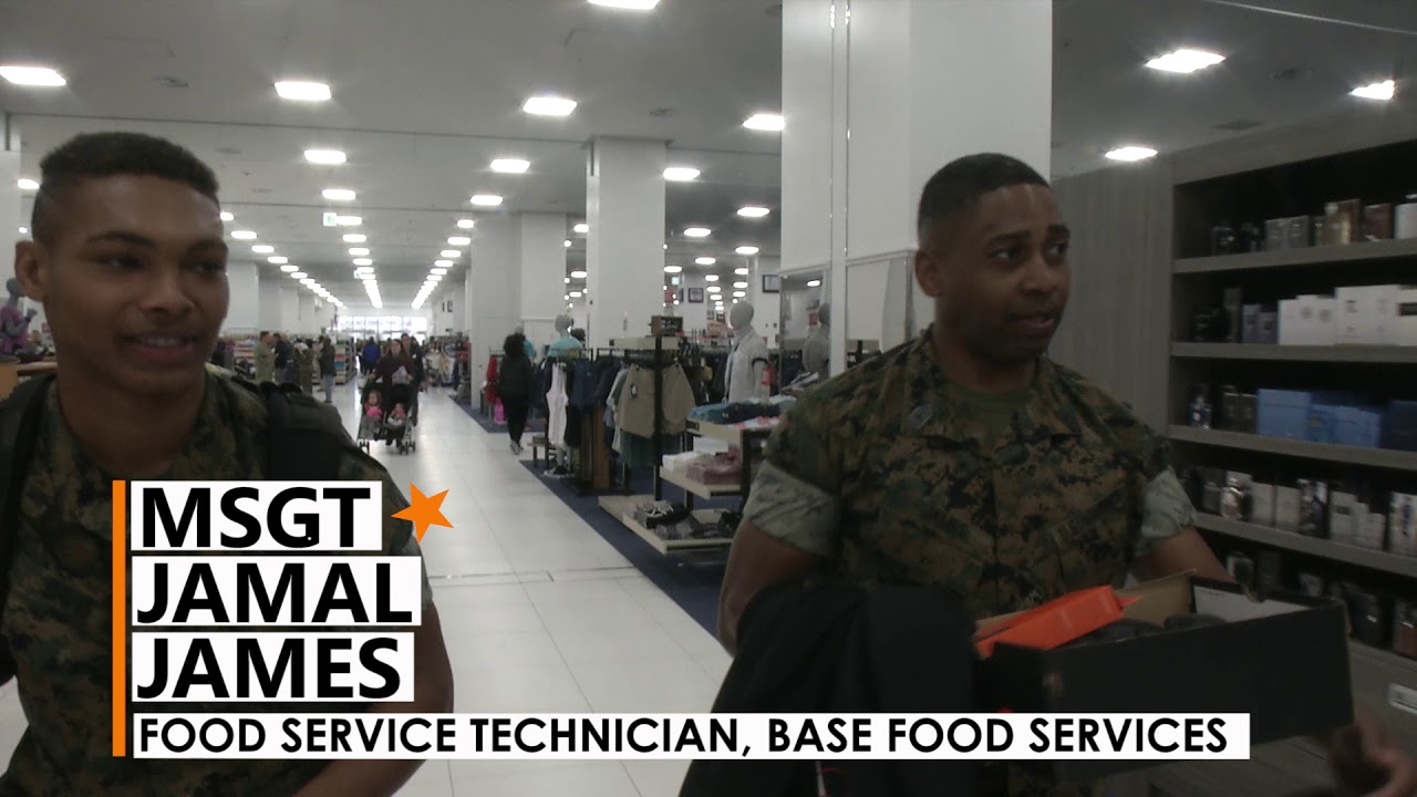 MCAS Iwakuni residents celebrate MCX grand opening