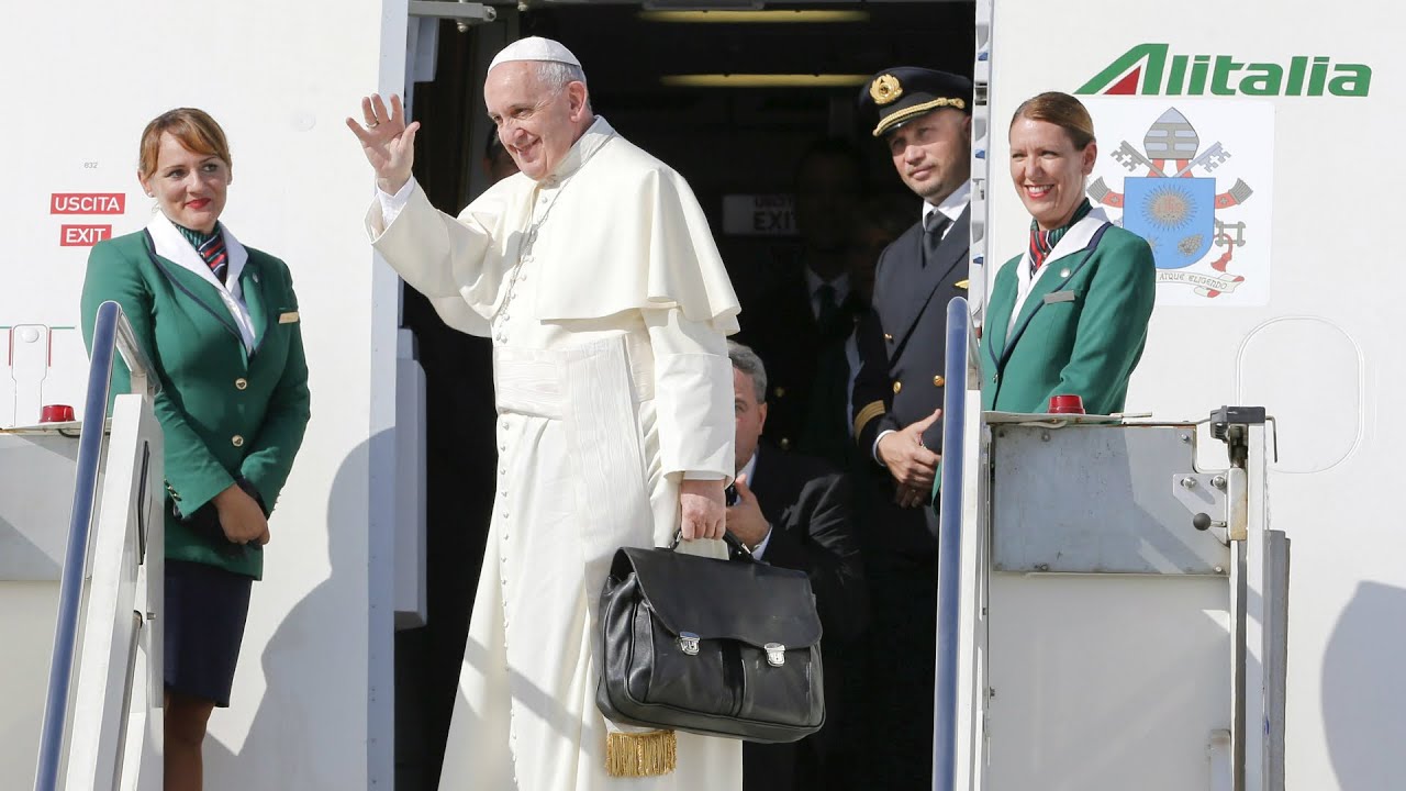 Pope Francis arrives in Cuba