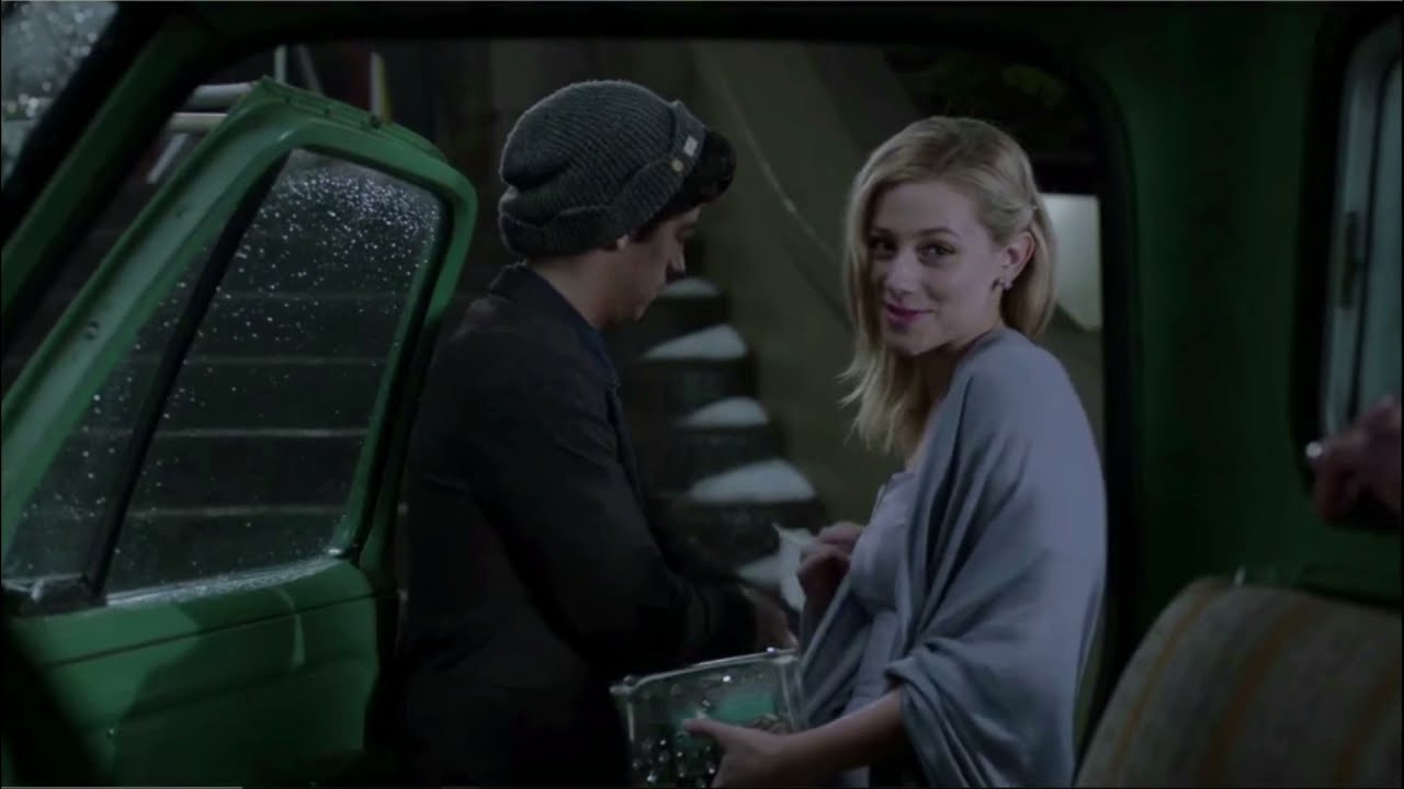 Riverdale Season 1 | Bughead Best Moments