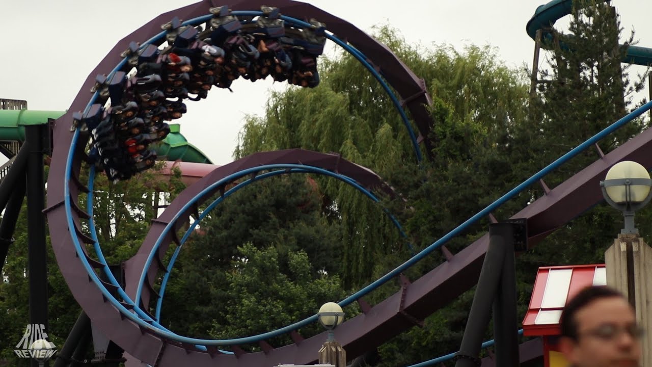 Batman - The Dark Knight - Six Flags New England - B&M - Floorless Coaster