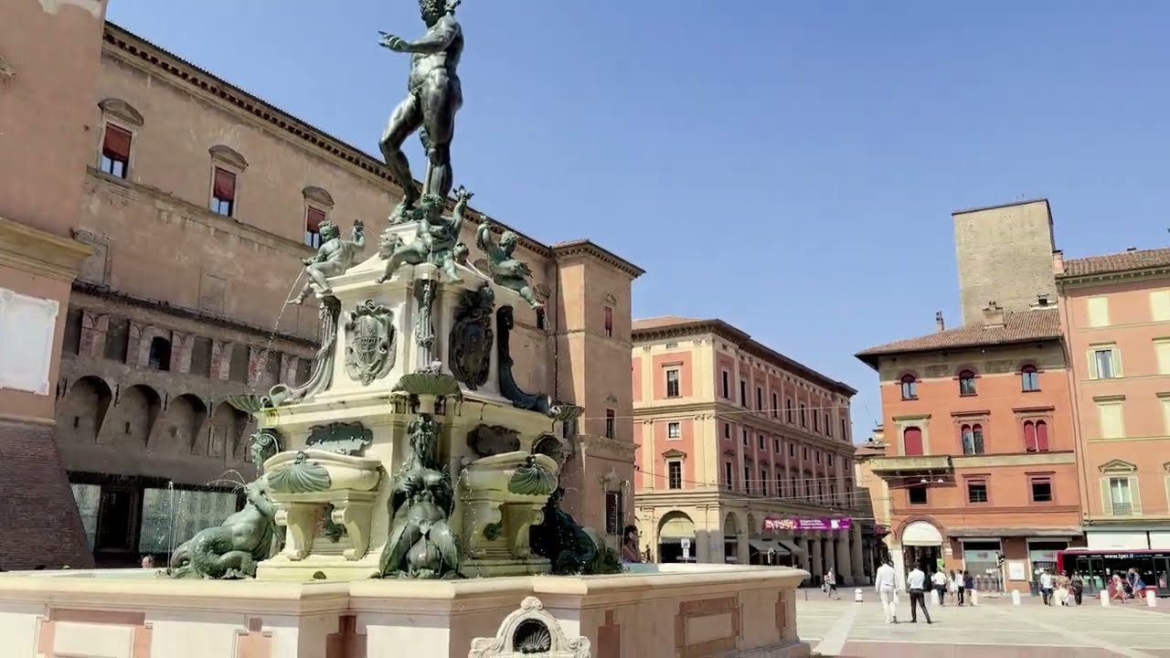Bologna &ndash; Piazza Maggiore & Basilica di San Petronio