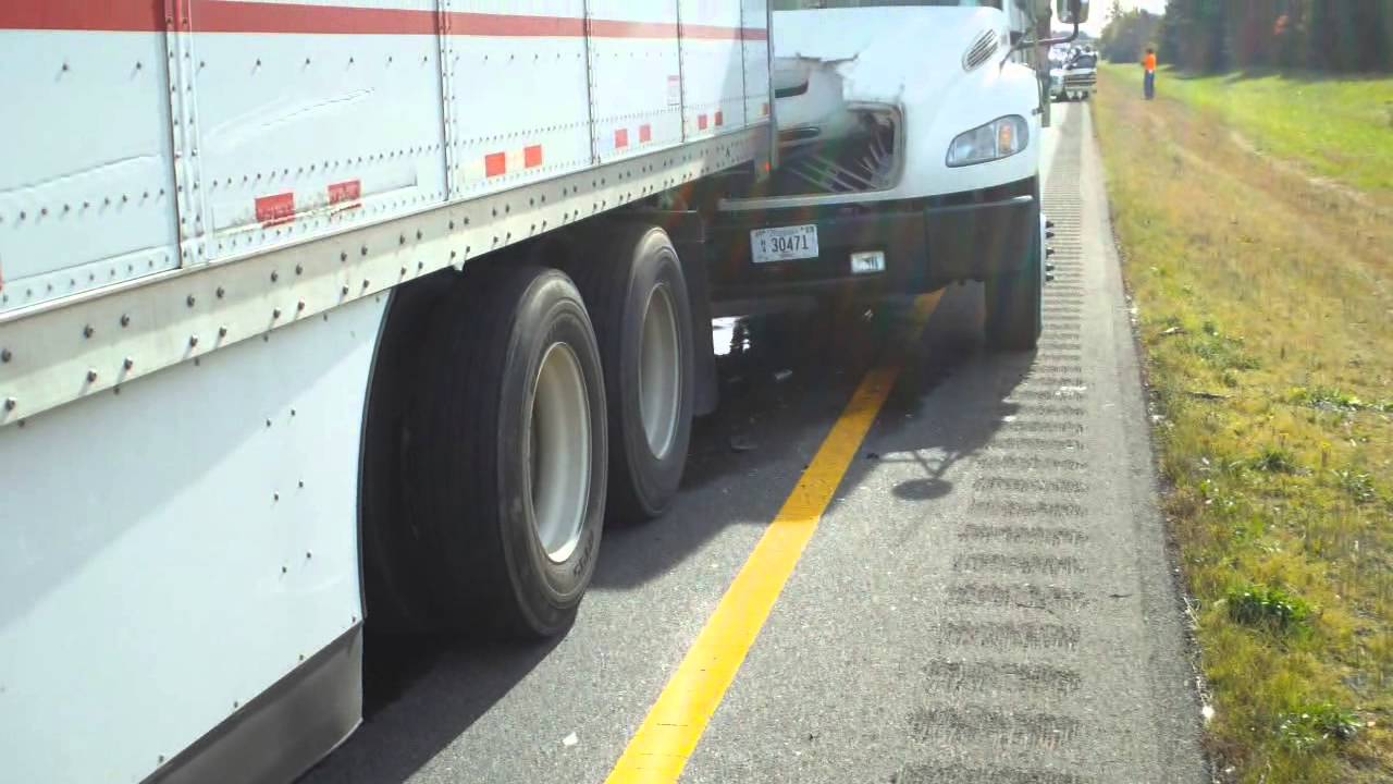 Man vs Road trailer