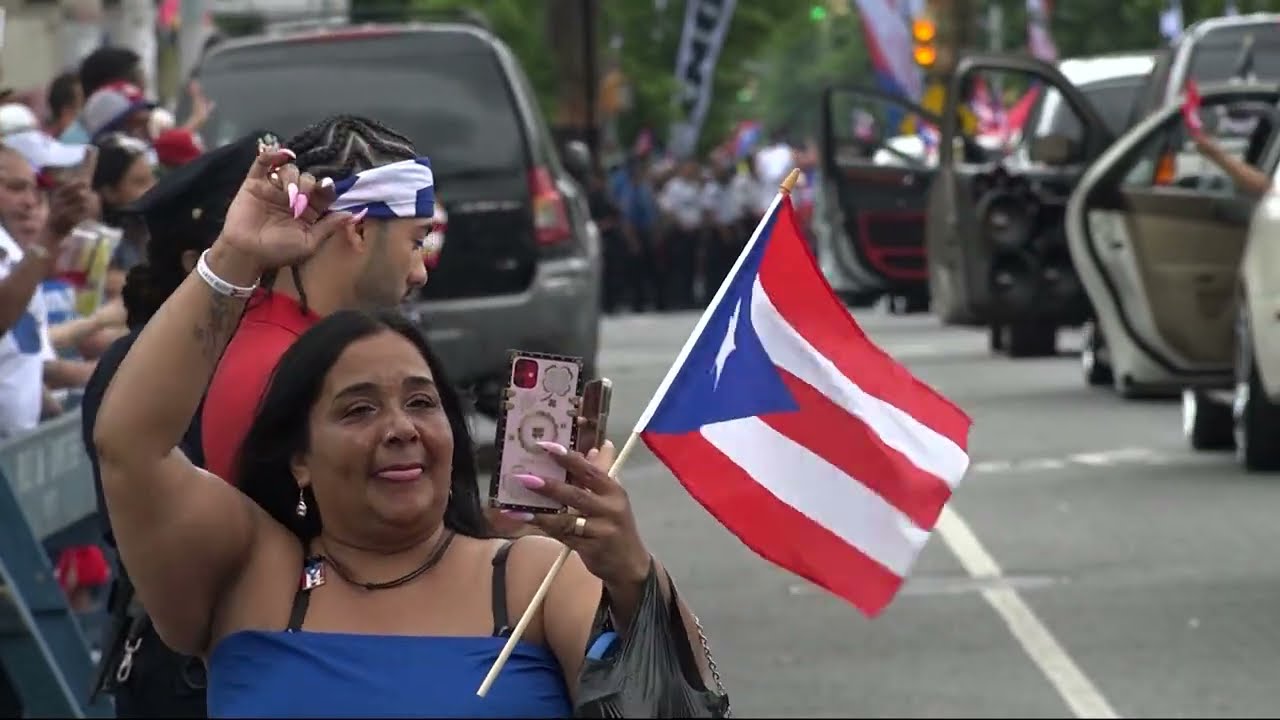 Boricuan culture celebrated at 4th Annual Knickerbocker Avenue Puerto Rican Day Parade in Bushwick