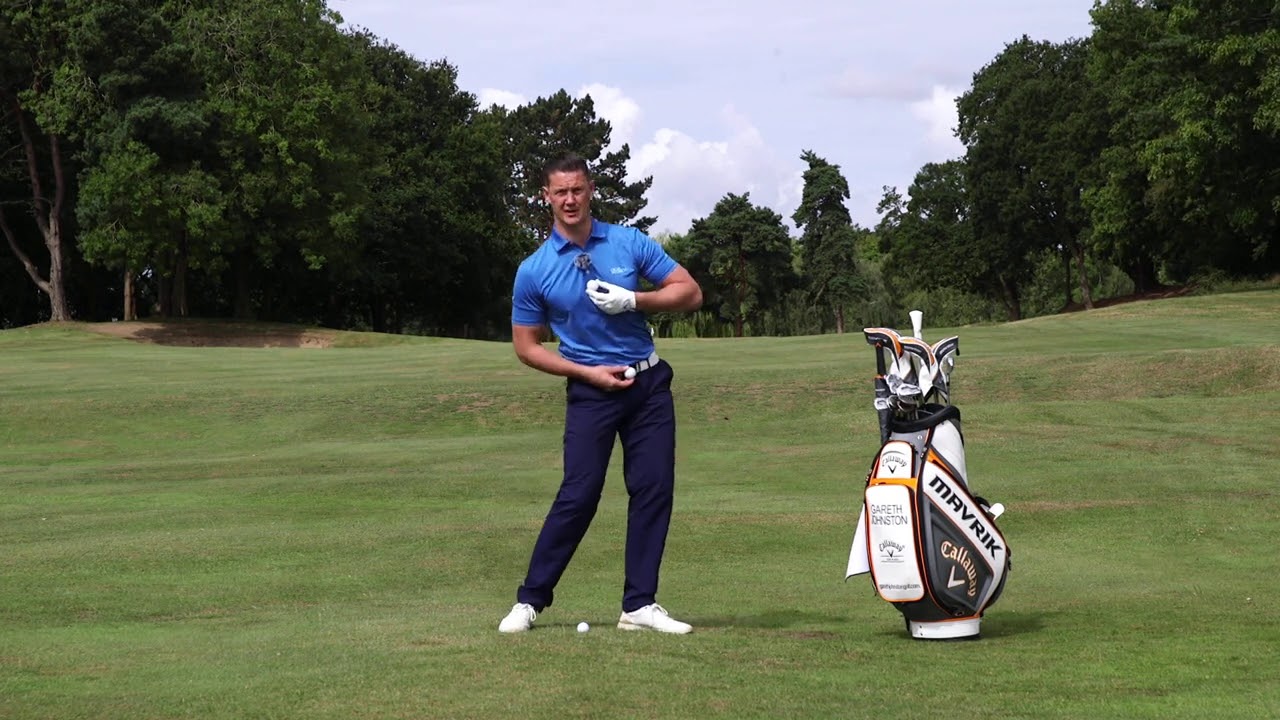 Let your belt buckle win the race to the golf ball