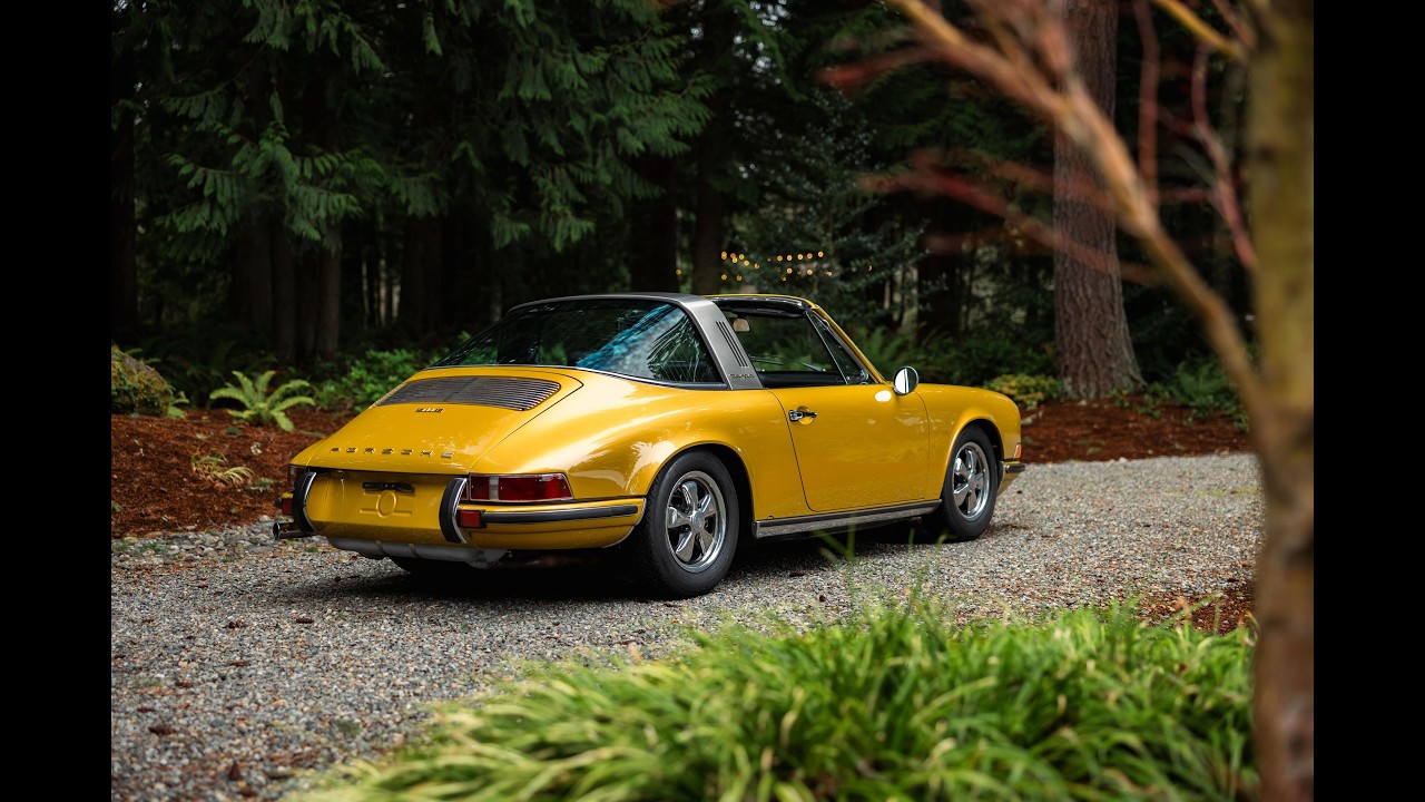 1969 Porsche 911E Targa - Cold Start and Driving