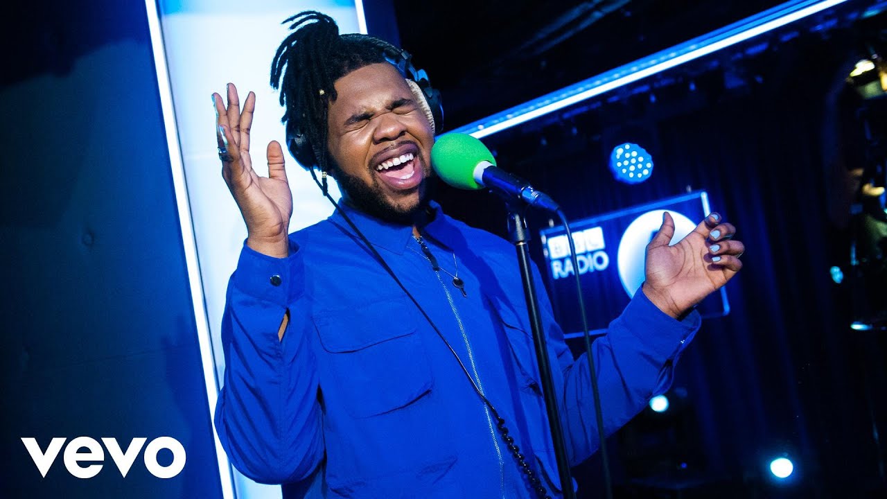 MNEK - At Night (I Think About You) in the Live Lounge