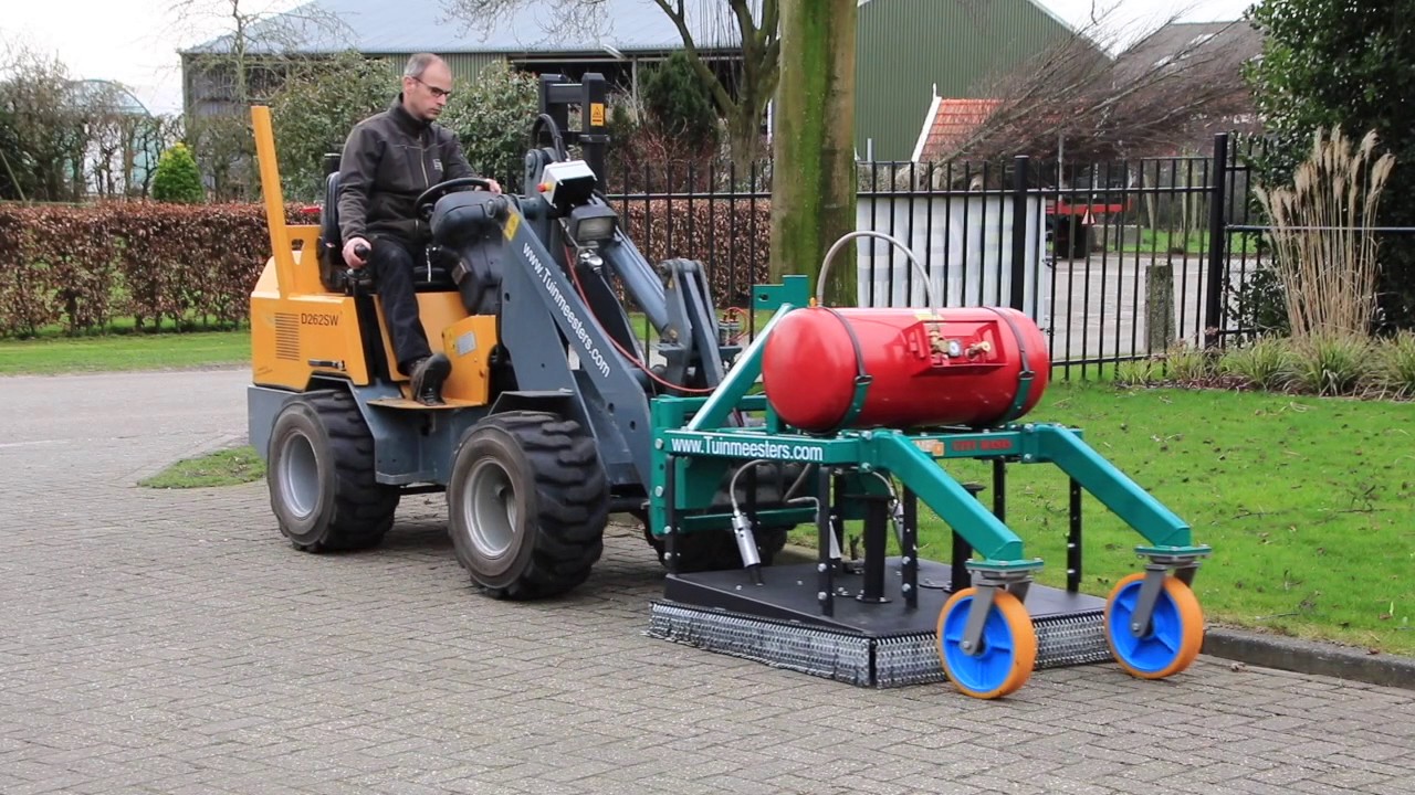 Gifvrij onkruidbestrijding bestratingen-Tuinmeesters©