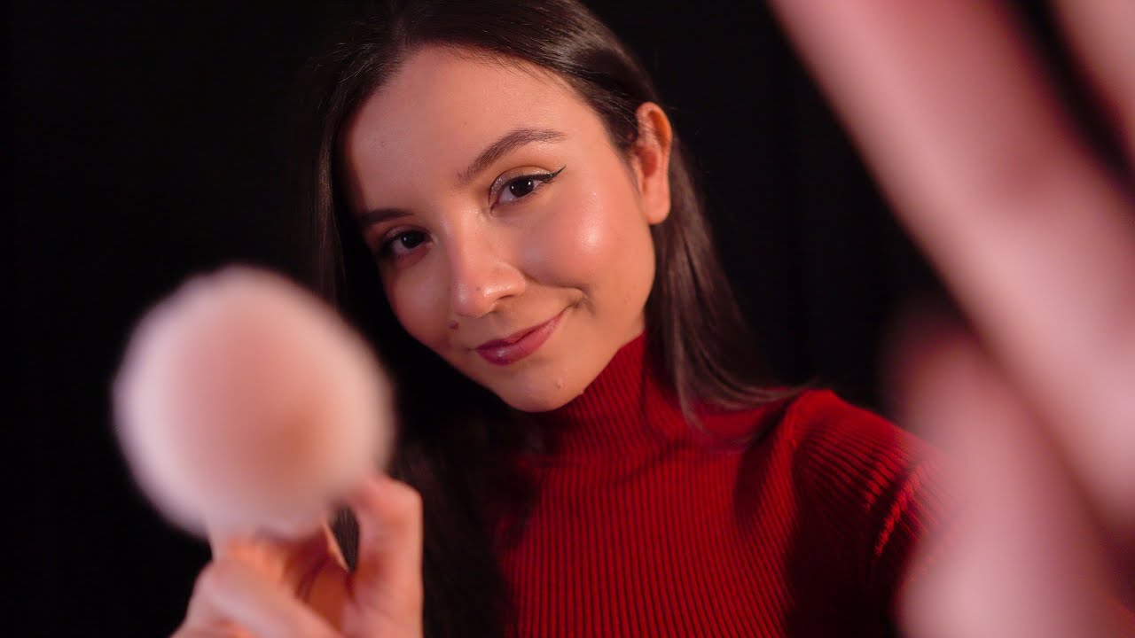 ASMR ☁️ hand movements, sons de boca delicados e pincel na tela