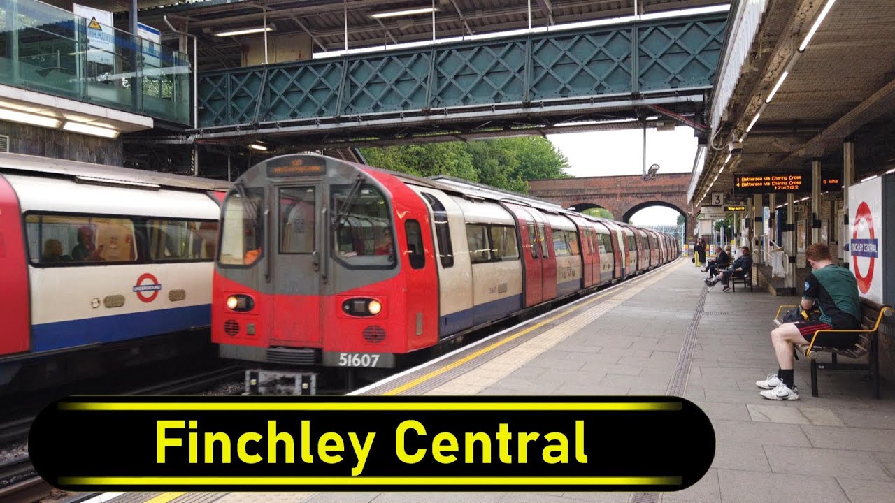 Tube Station Finchley Central - London 🇬🇧 - Walkthrough 🚶