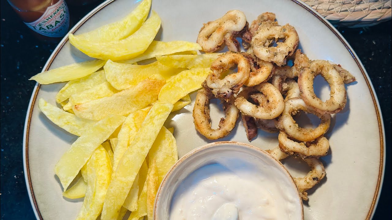 Quick and easy calamari recipe in under 2 minutes #calamarirecipe #food 