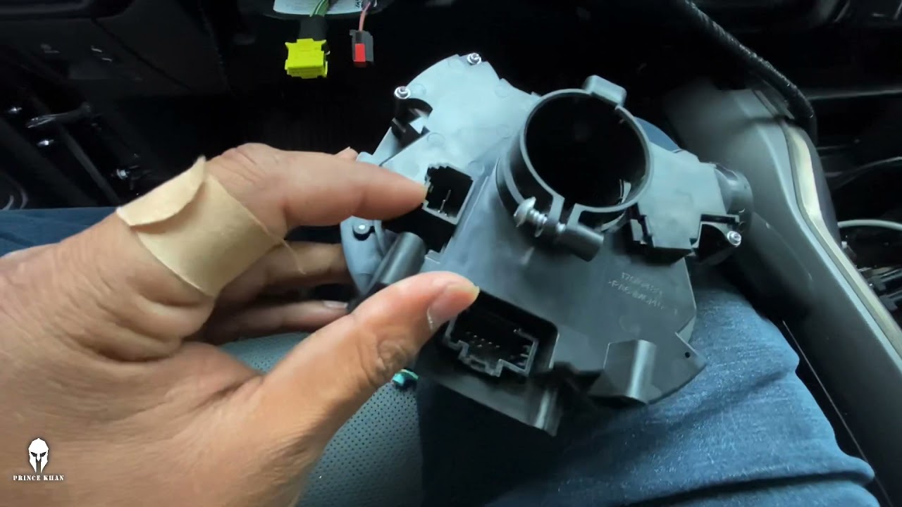 Changing removing clockspring, airbag, steering wheel on 2019-2023 RAM 1500