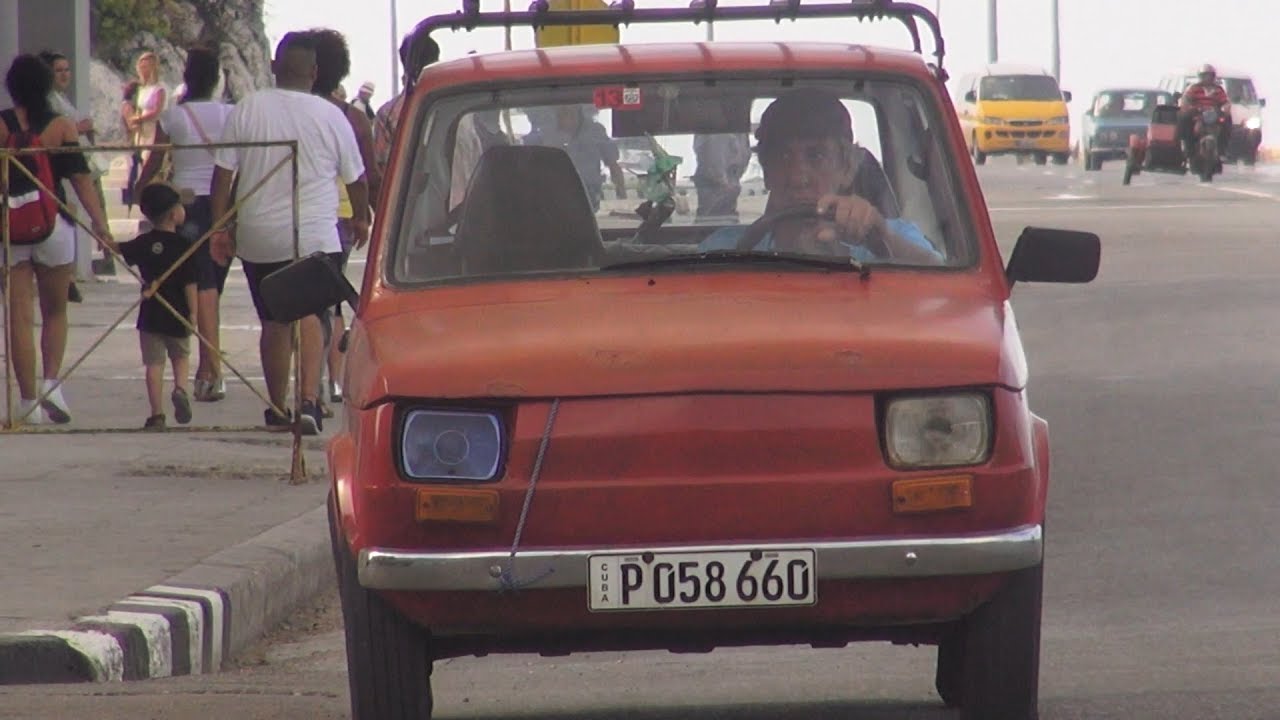 En polaquito por las calles de La Habana
