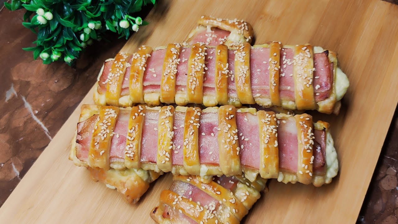 เบคอนชีสพาย ใช้แป้งพายชั้นแบบสำเร็จรูป | เมนูพายชั้น | Bacons Cheese Pie use Puff pastry