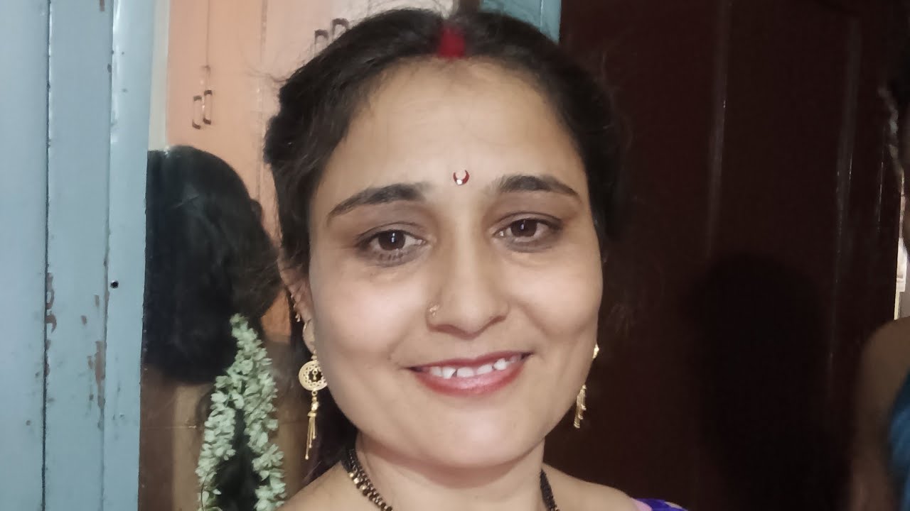 Sarika Nagargoje is live
