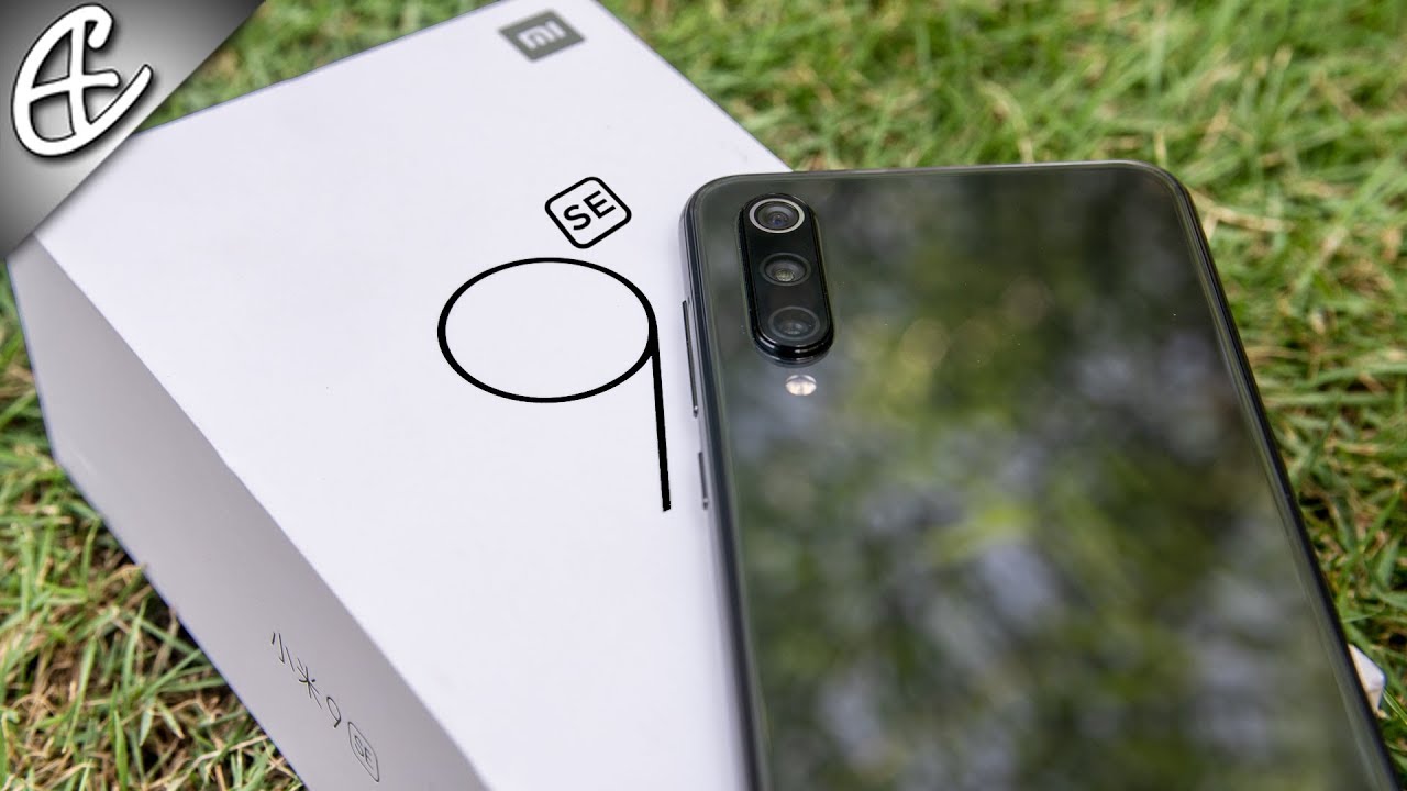 Распаковка и обзор Xiaomi Mi 9 SE (20K | SD 712 | Тройная камера)