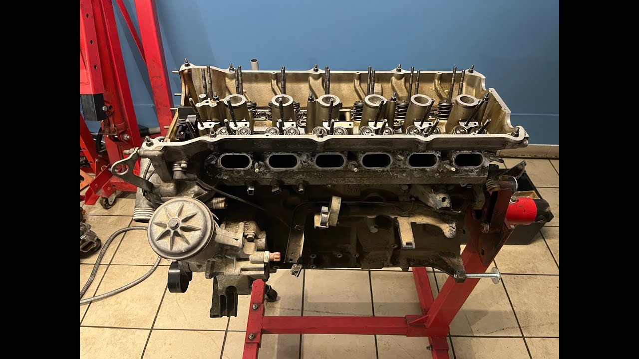 Réfection 6 cylindres en ligne BMW M50B25 Turbo, CFD 2023