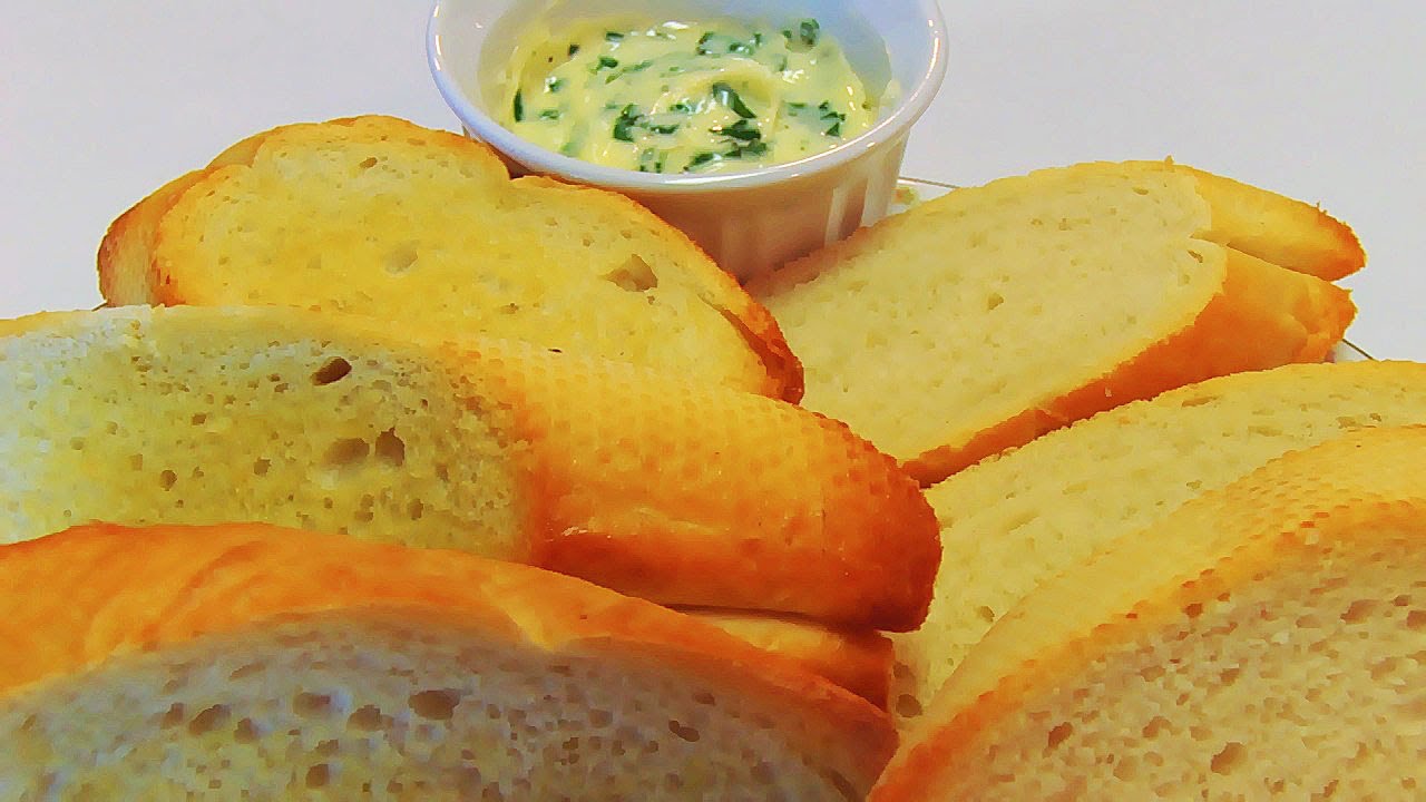 Betty's Easy Cheesy Crostini