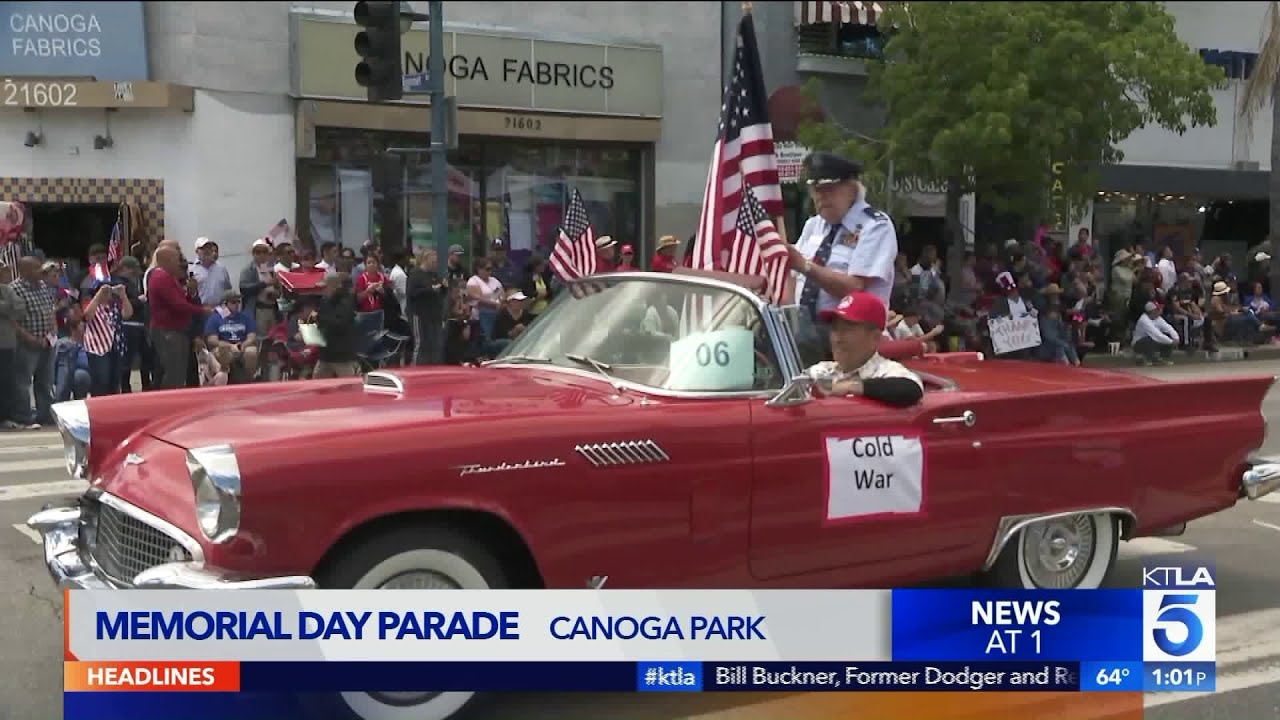 Canoga Park Holds Memorial Day Parade