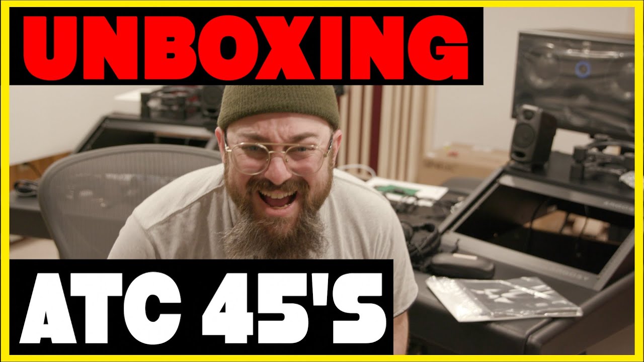 Посмотрите, как я с трудом распаковываю ATC 45 и устанавливаю их на стойки Sound Anchor ADJ2!